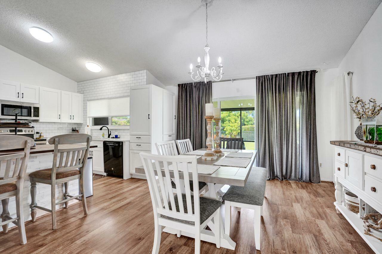Property Photo: 8116 Chatuga Court FL 33467