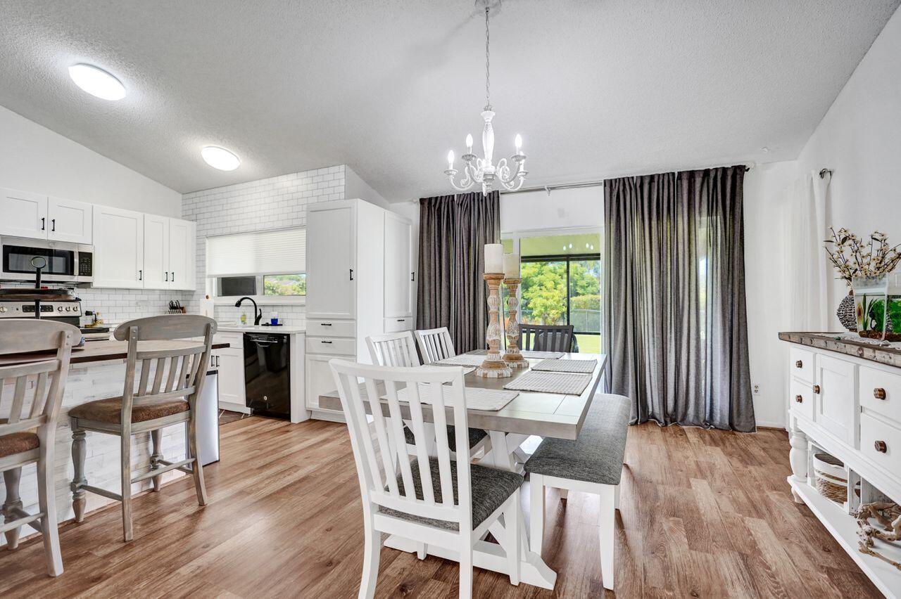 Property Photo: 8116 Chatuga Court FL 33467