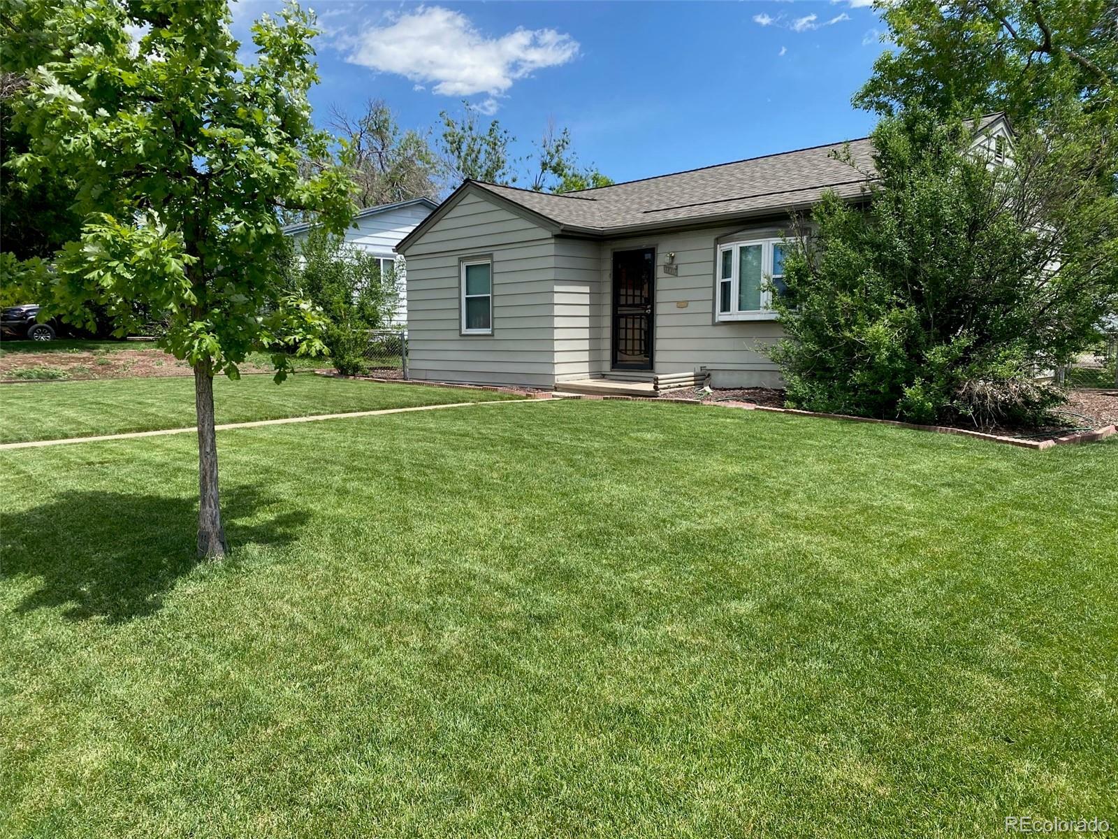 Property Photo: 1140 S Xavier Street CO 80219