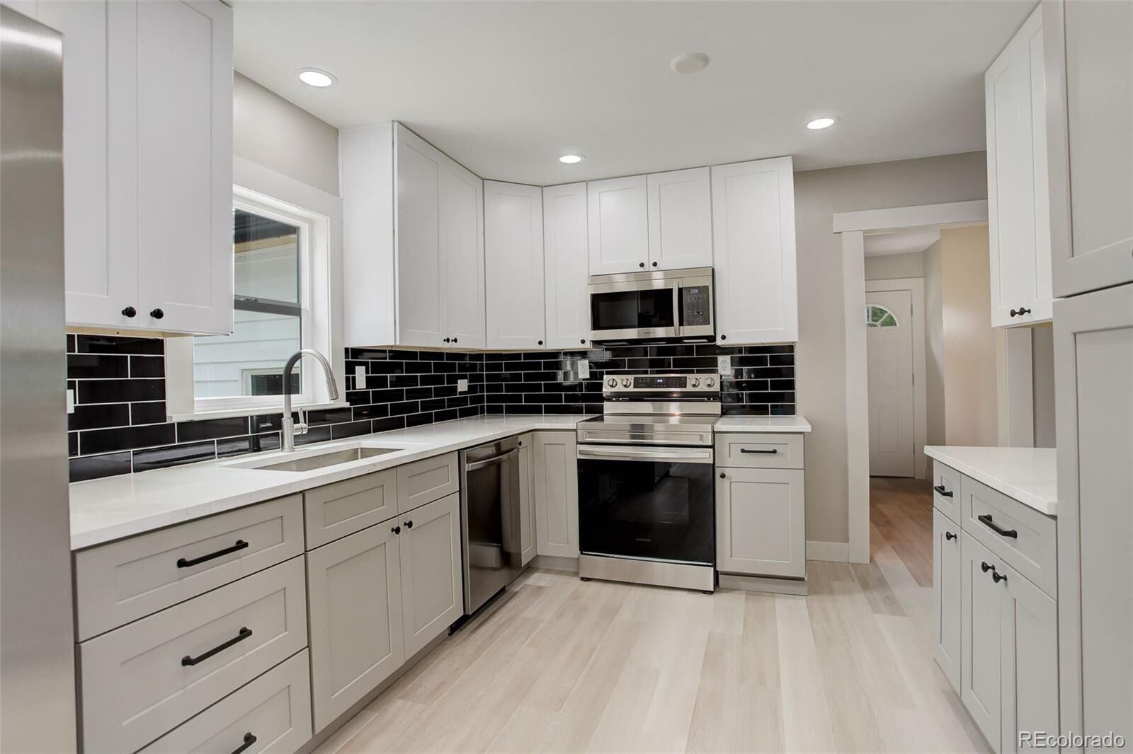 Property Photo:  1925 Syracuse Street  CO 80220 