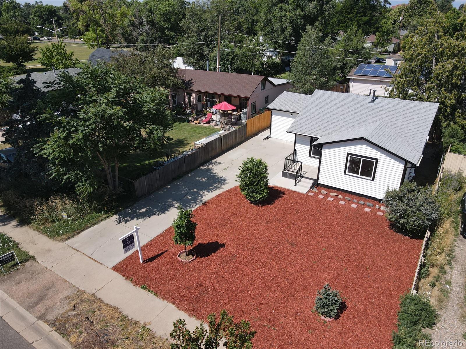 Property Photo: 1925 Syracuse Street CO 80220