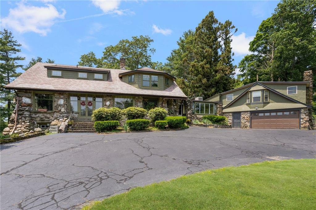 Property Photo:  10 Hamilton Hill  RI 02814 