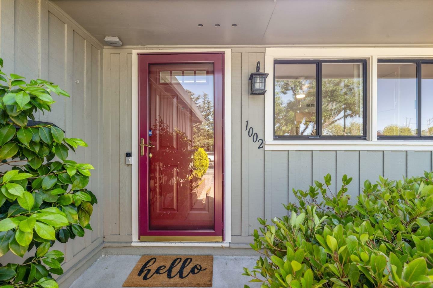 Property Photo: 1002 Alameda De Las Pulgas CA 94061