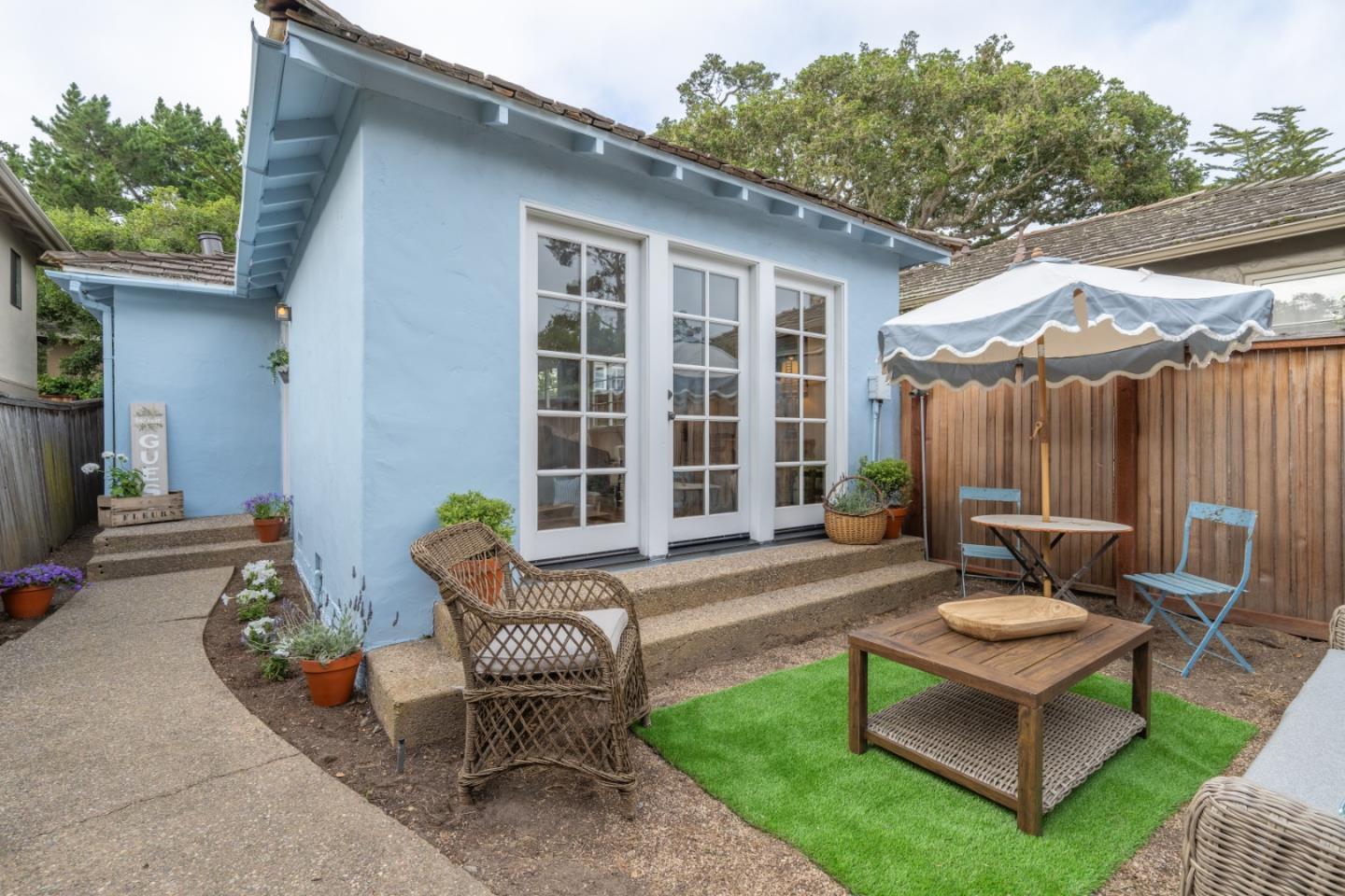 2ne Ocean And Guadalupe Avenue  Carmel CA 93923 photo