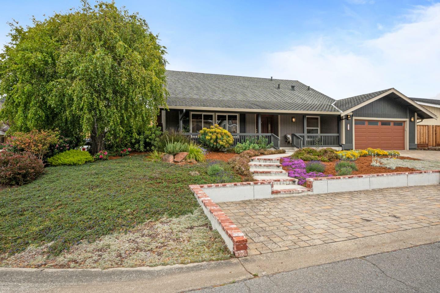 1 Le Havre Place  Half Moon Bay CA 94019 photo