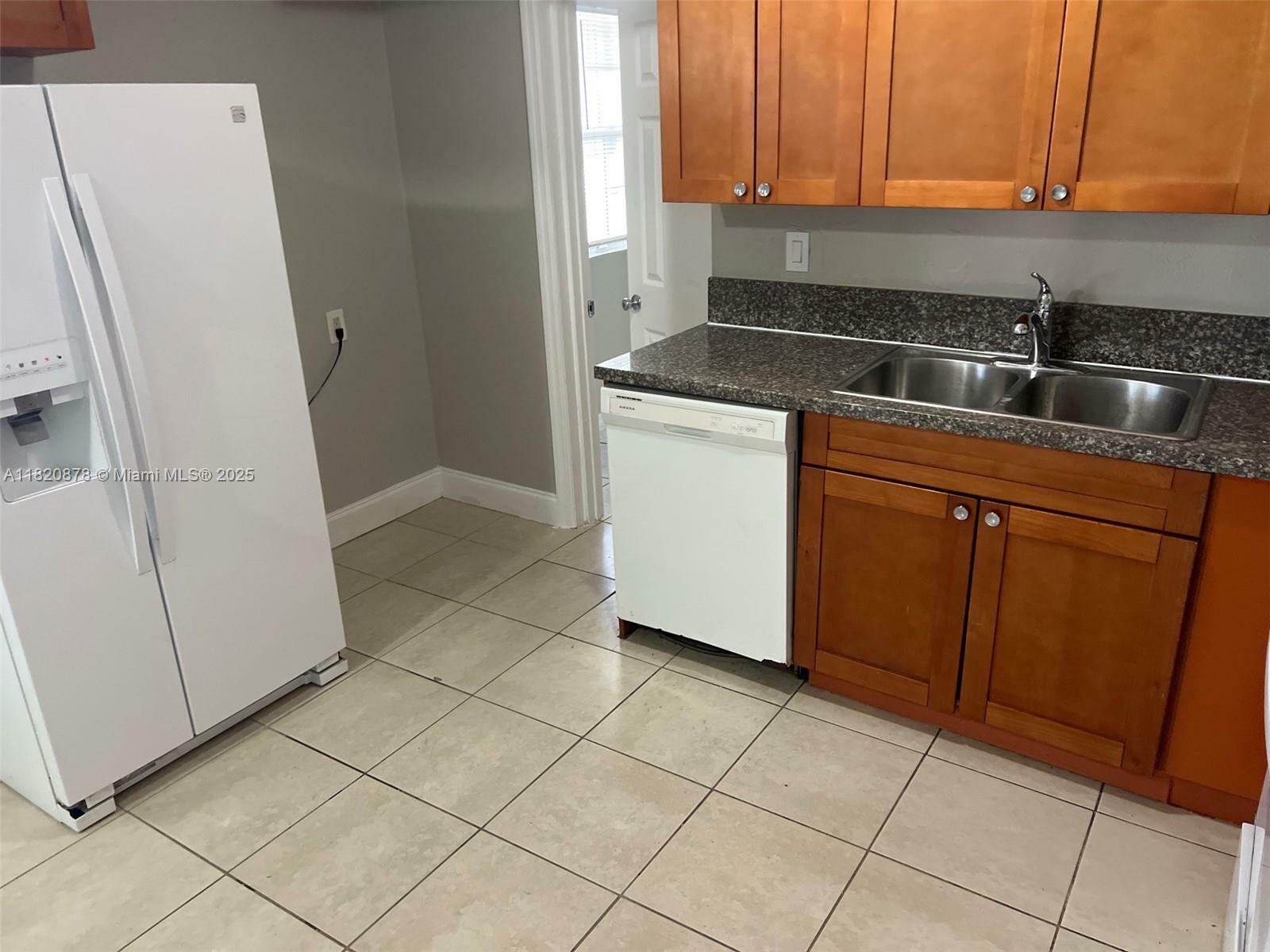 Property Photo: 7771 Simms St FL 33024