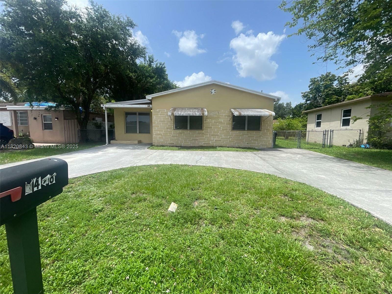 6428 Plunkett St  Hollywood FL 33023 photo
