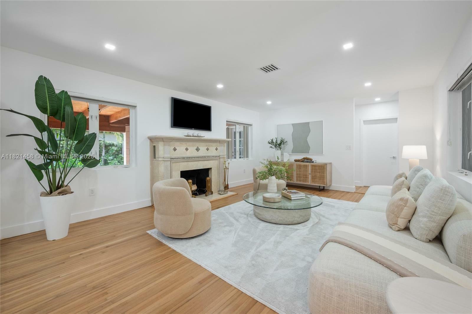 Property Photo:  5211 Granada Blvd  FL 33146 