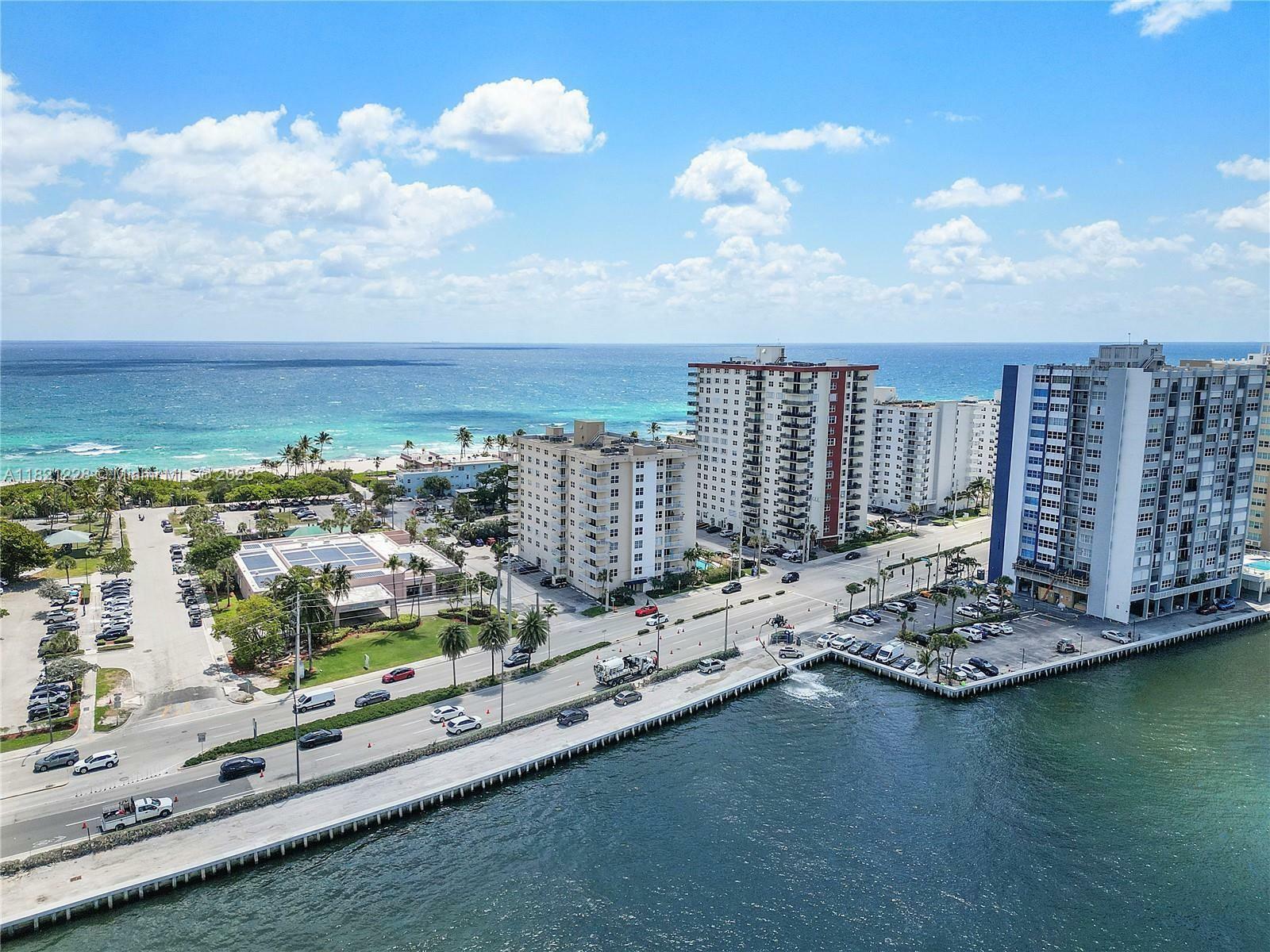 Property Photo: 1401 S Ocean Dr 301 FL 33019