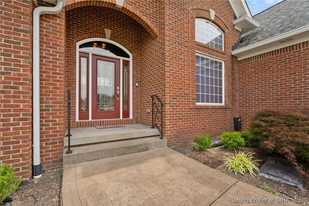 Property Photo: 2903 Moccasin Court IN 47150