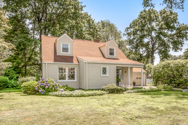 Property Photo: 8 Bailey Street CT 06611