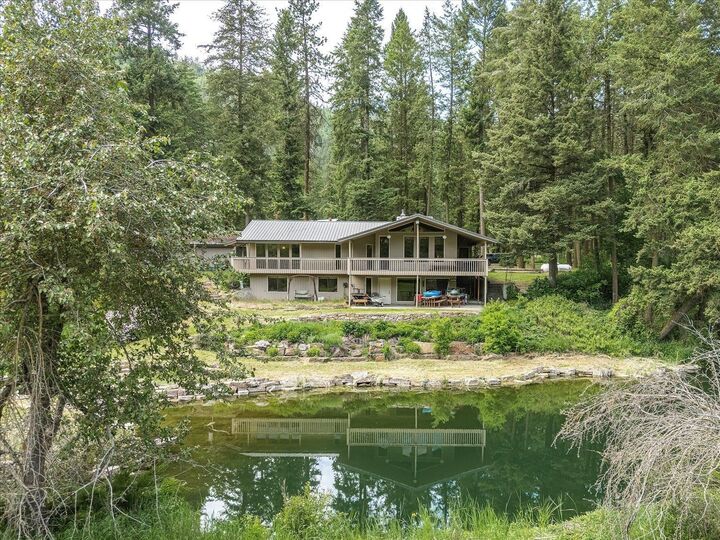 Property Photo: 512 Williams Lake Rd WA 99114