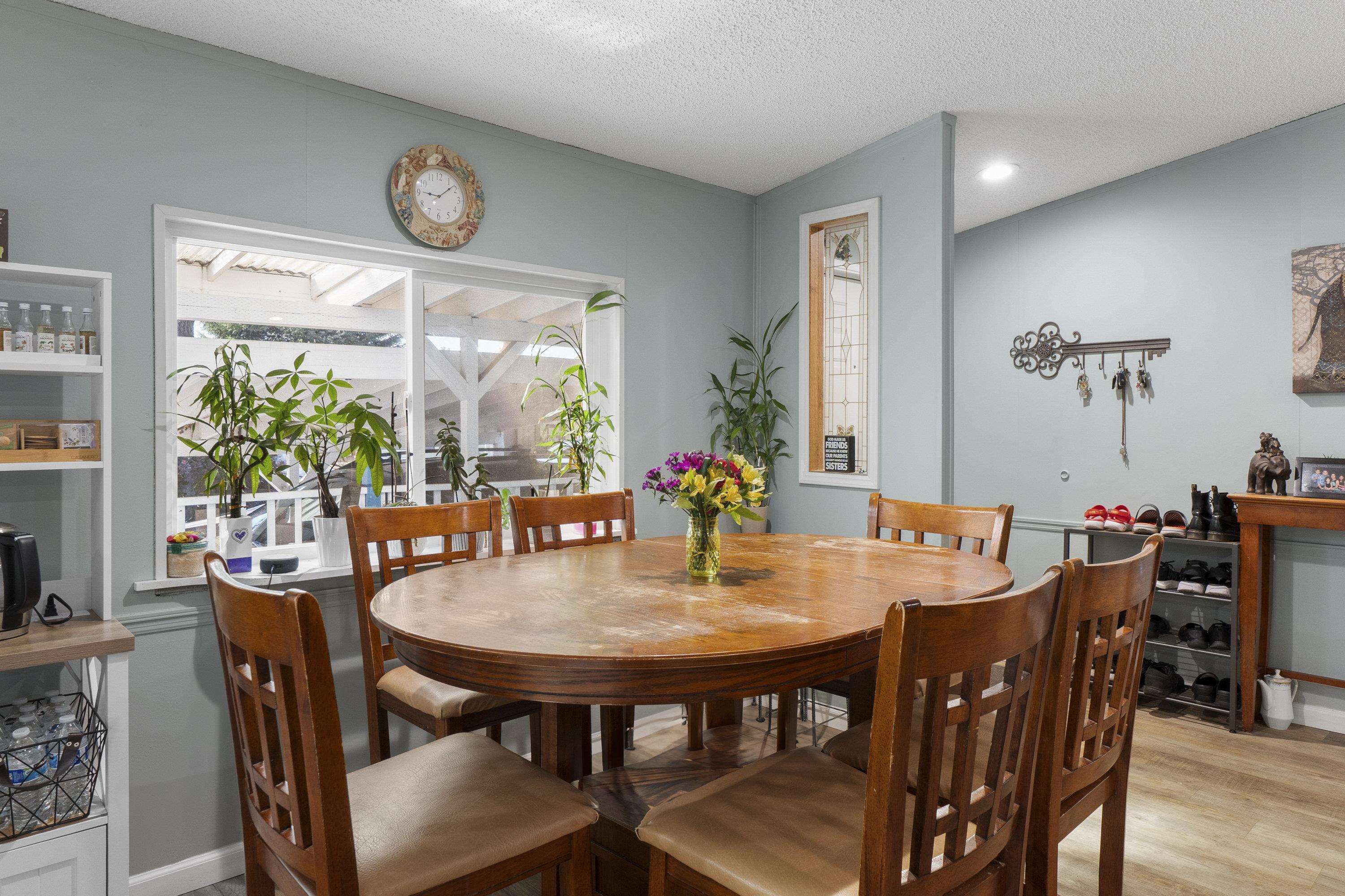 Property Photo: 3407 E Yankee Ln WA 99021
