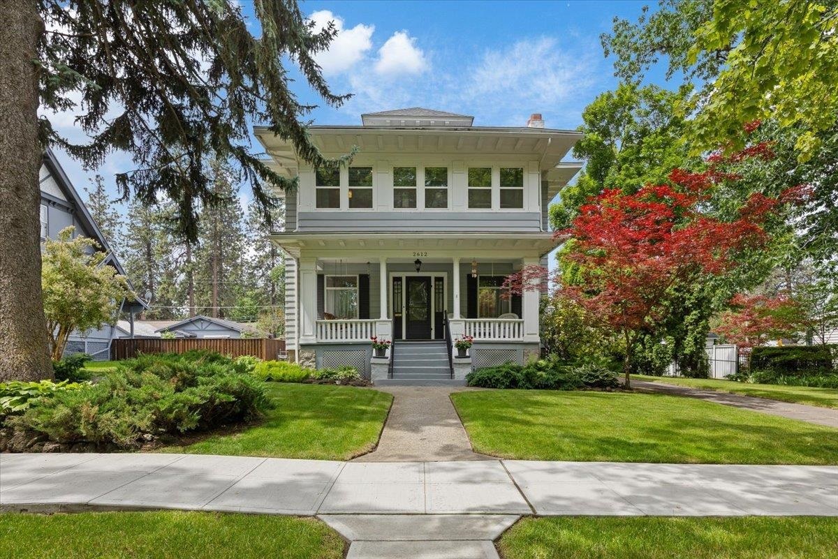 Property Photo: 2612 S Manito Blvd WA 99203