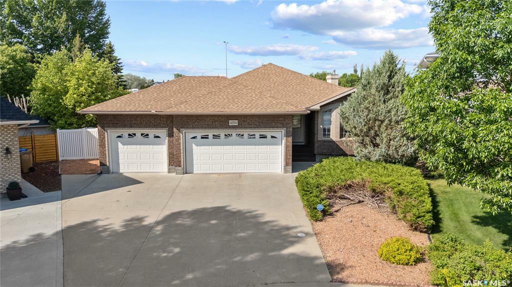 4226 Wascana Ridge  Regina SK S4V 2T1 photo