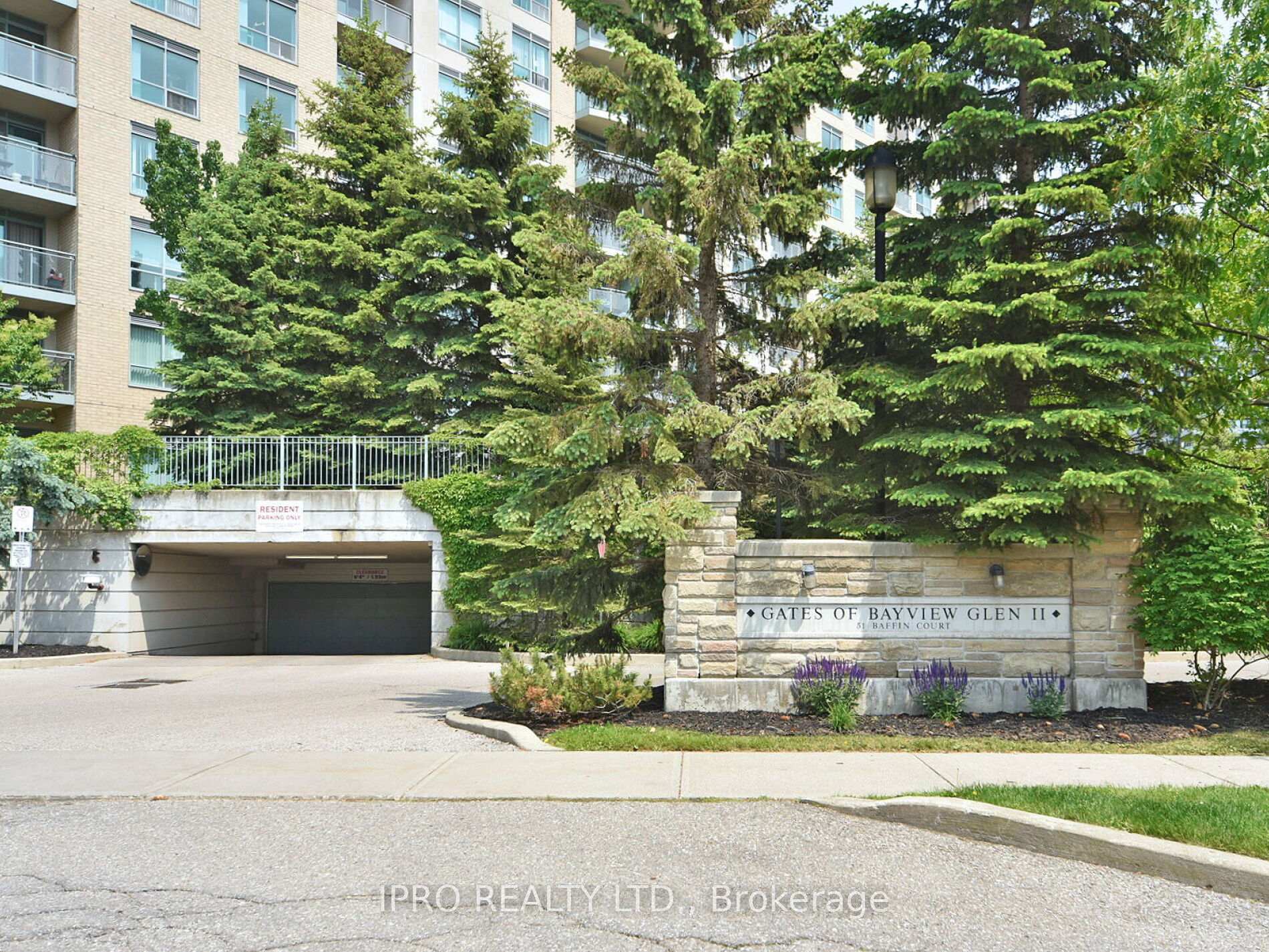 Property Photo: 51 Baffin Court 501 ON L4B 4P6