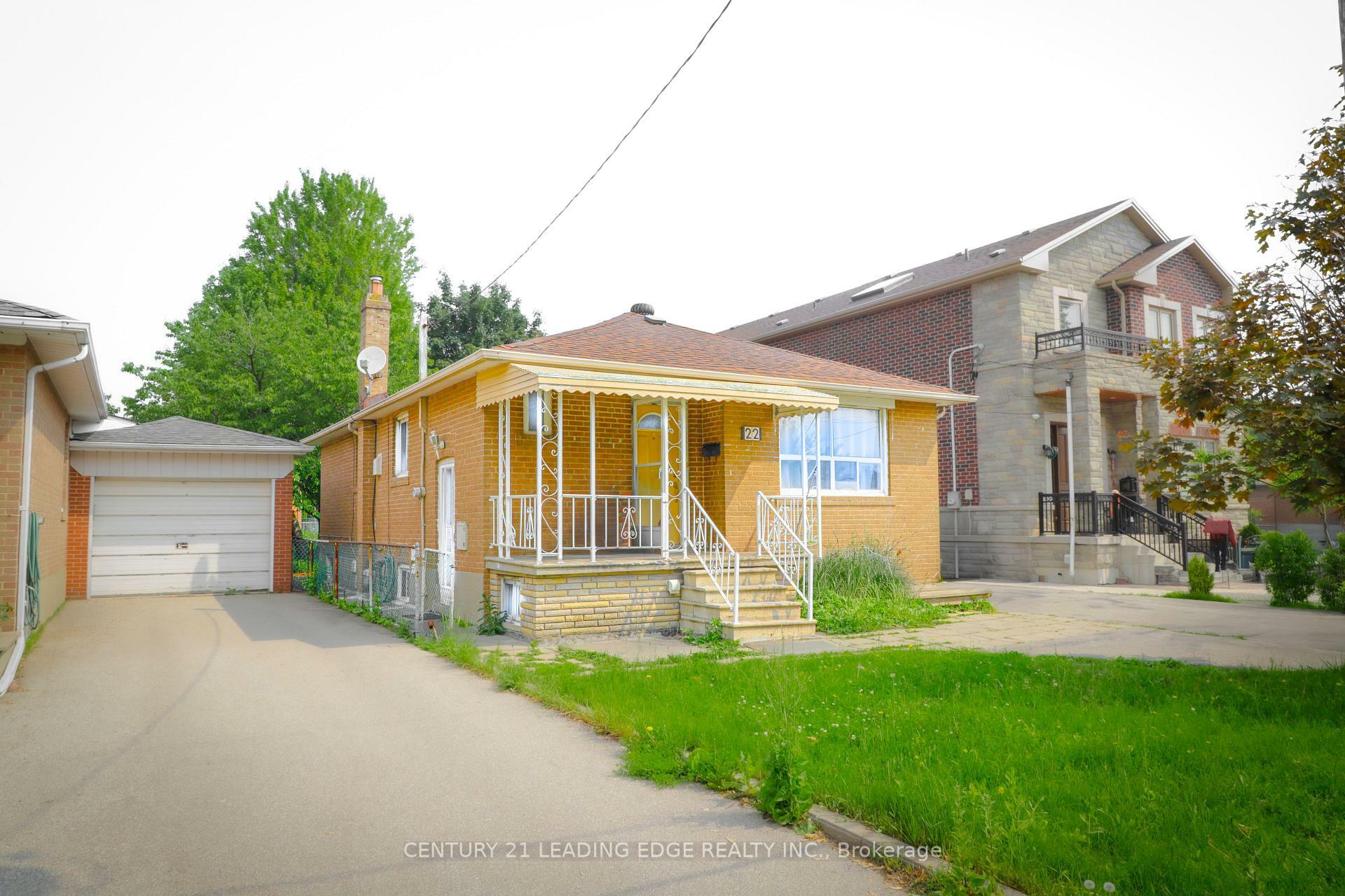 Property Photo: 22 Katherine Road ON M3K 1H9