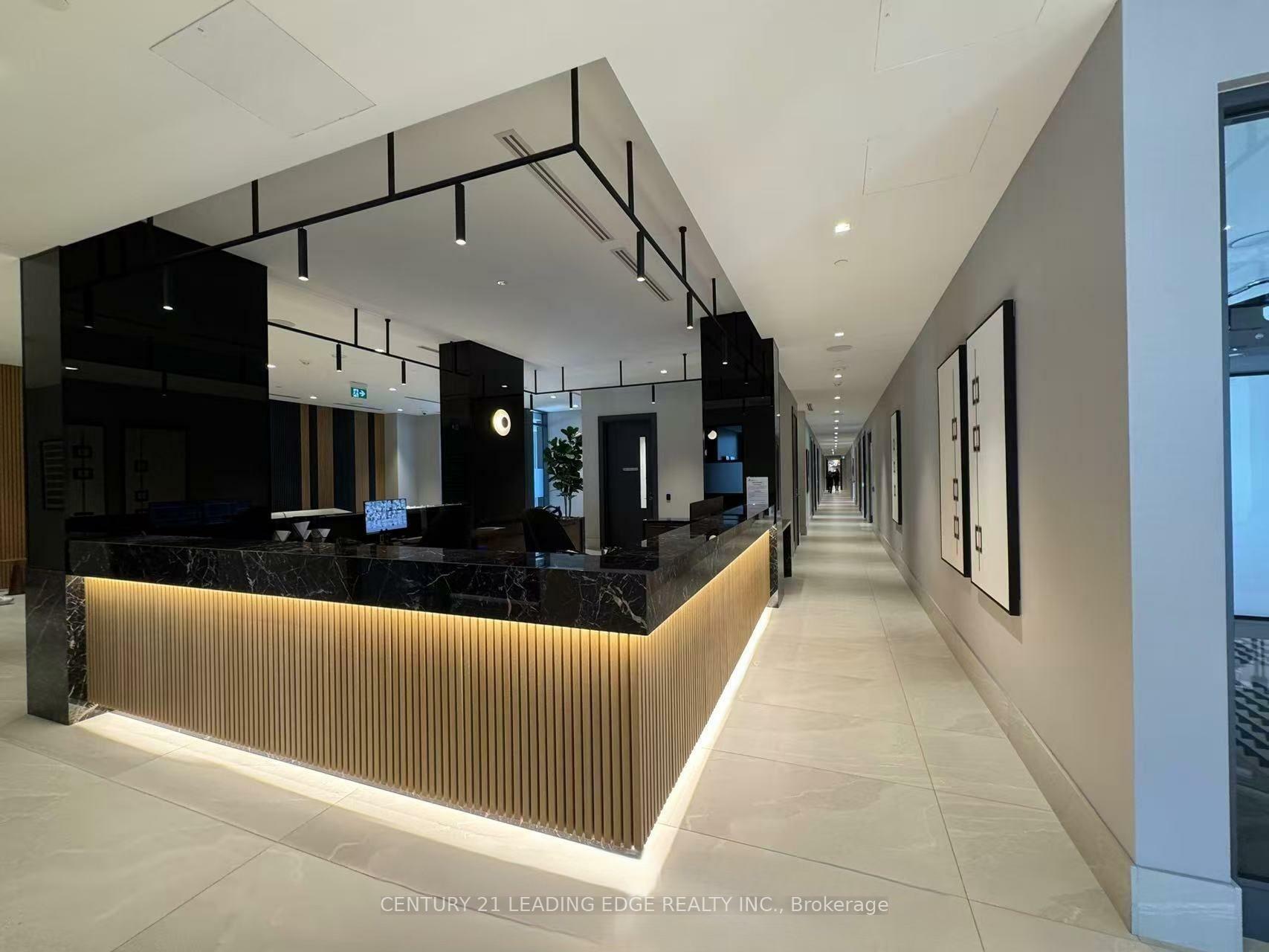 Property Photo: 2545 Simcoe Street N 803 ON L1L 0W3
