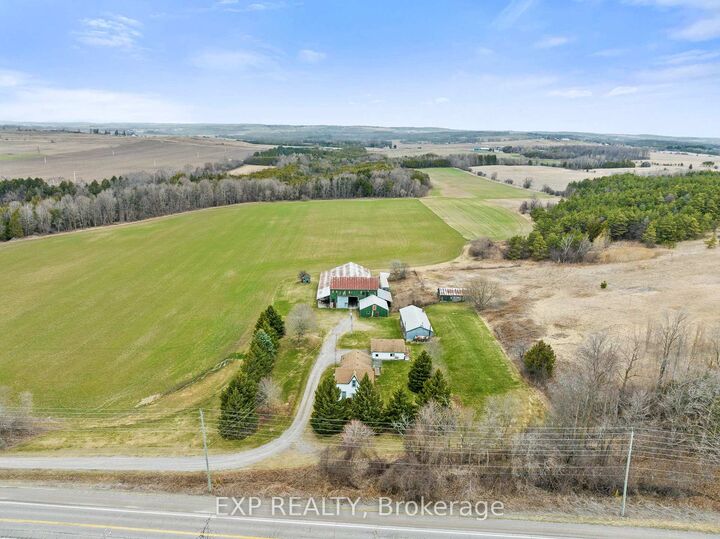 Property Photo: 3070 Taunton Road E ON L1C 7A6