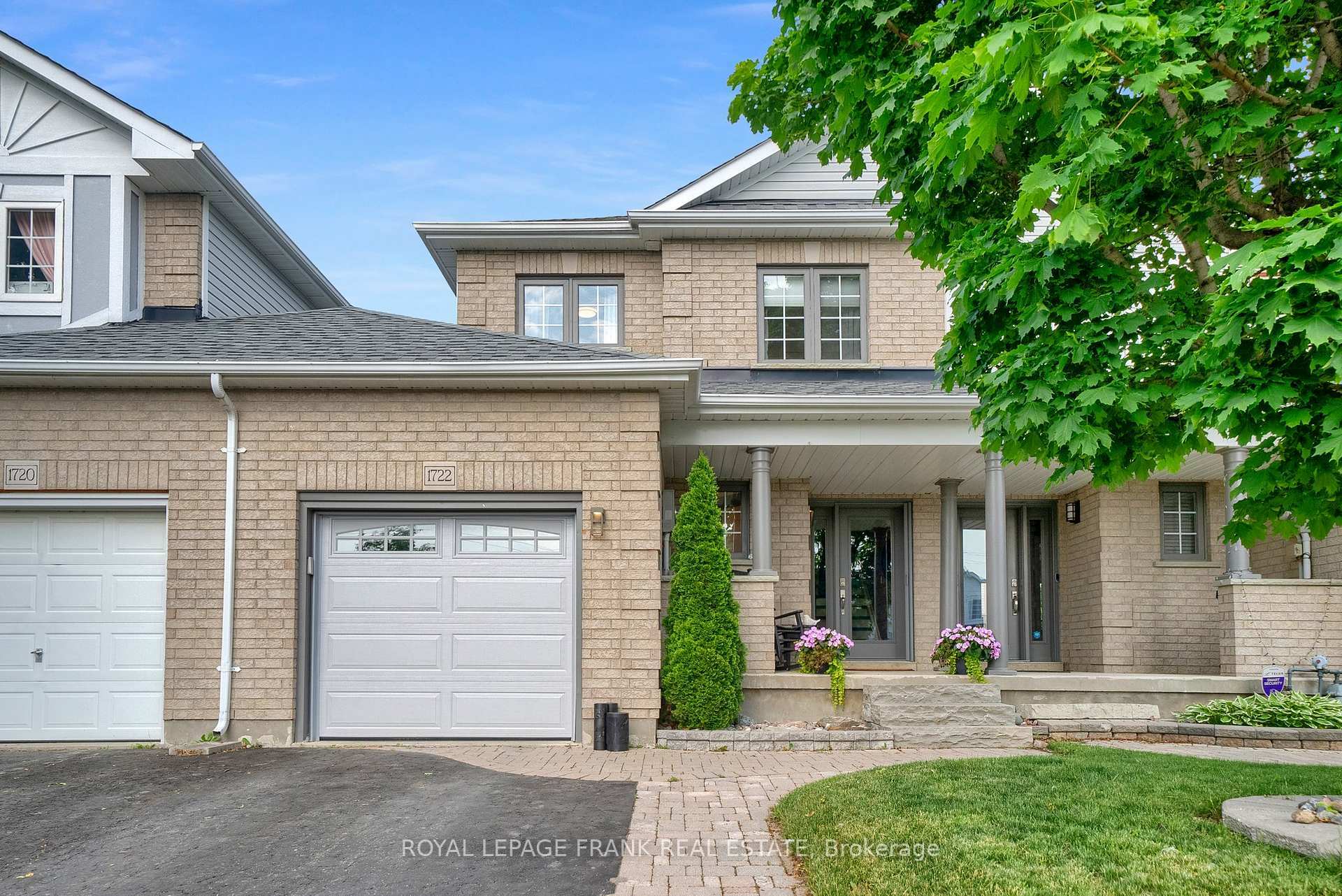 Property Photo: 1722 Northfield Avenue ON L1K 2T6