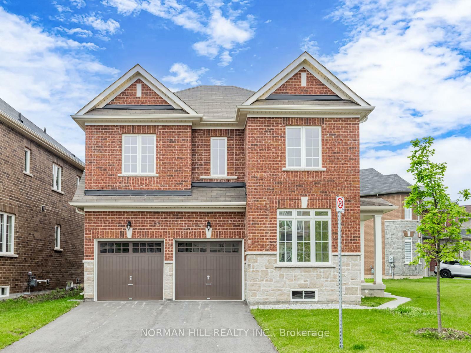 Property Photo: 15 Unwind Crescent ON L6X 0B3