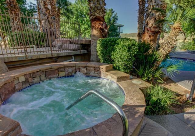 Property Photo: 1845 W Canyon View Dr #1206 UT 84770