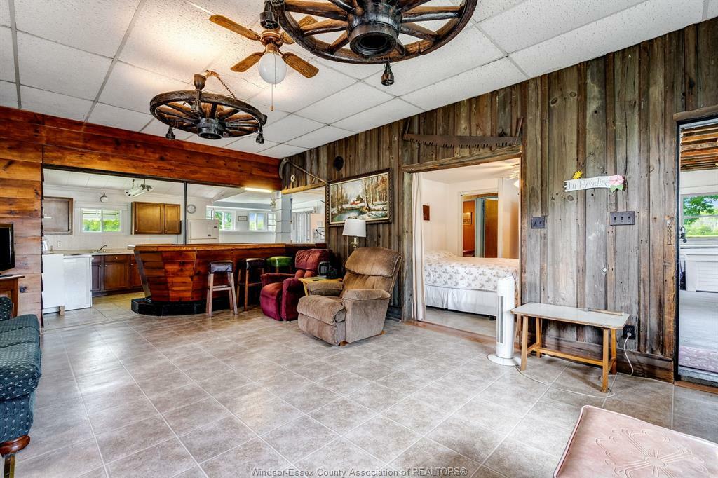 Property Photo: 1069 Spruce ON N9Y 3V3