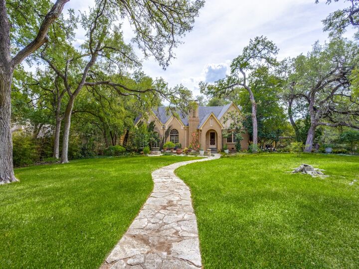 2611 Woodmont Avenue  Austin TX 78703 photo