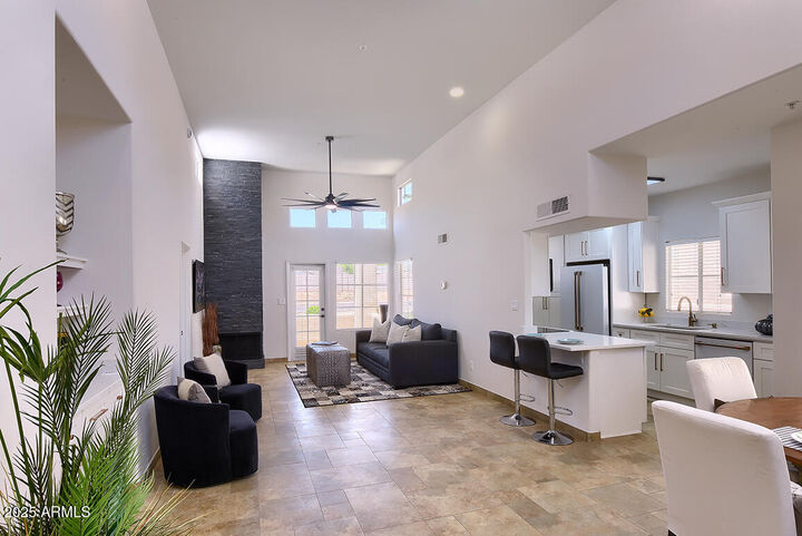 Property Photo:  11333 N 92nd Street 1118  AZ 85260 