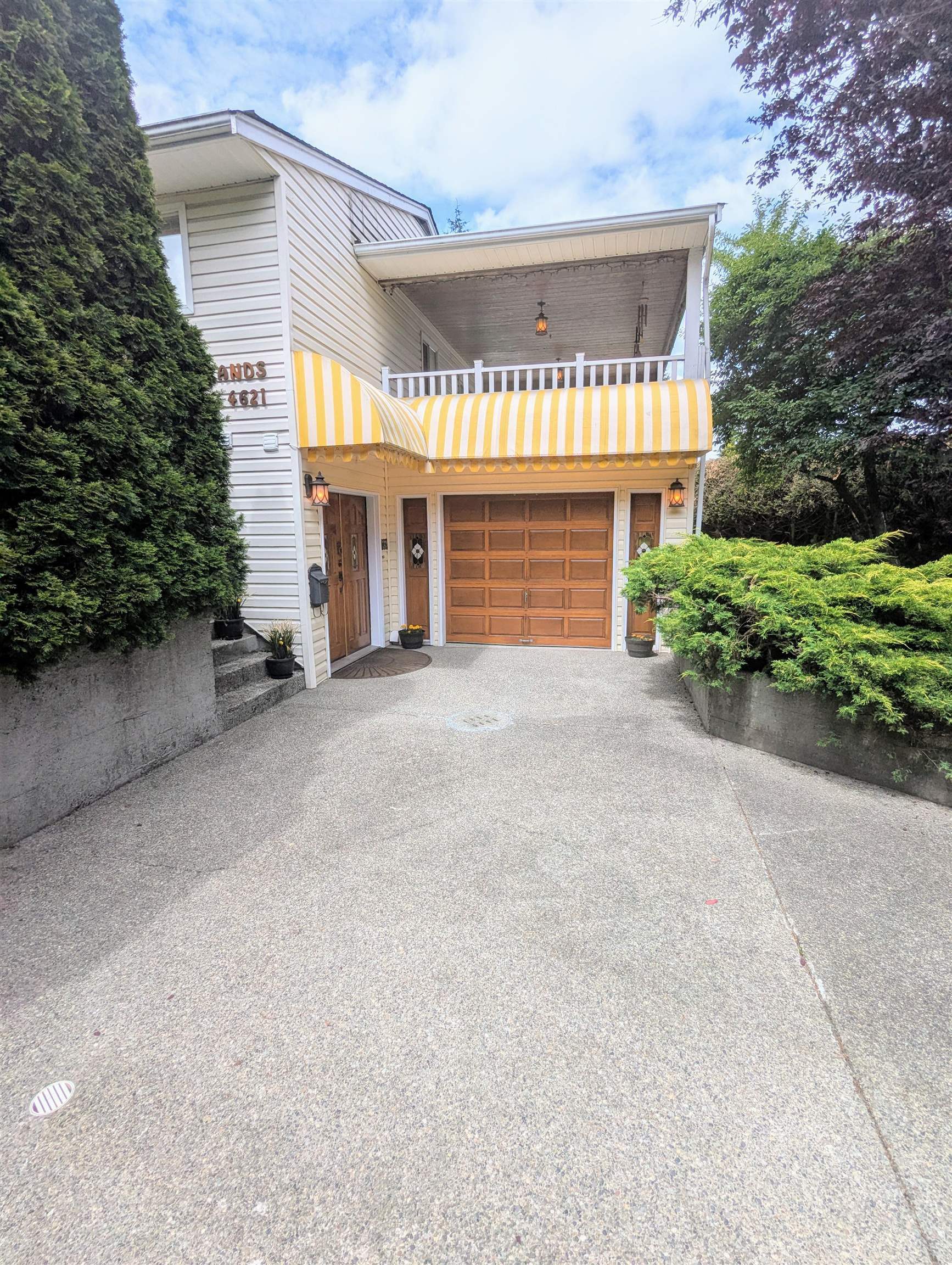 Property Photo: 4621 Uplands Drive BC V3A 4P3
