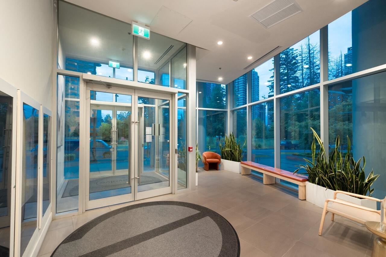 Property Photo: 13308 Central Avenue 3403 BC V3T 0M4