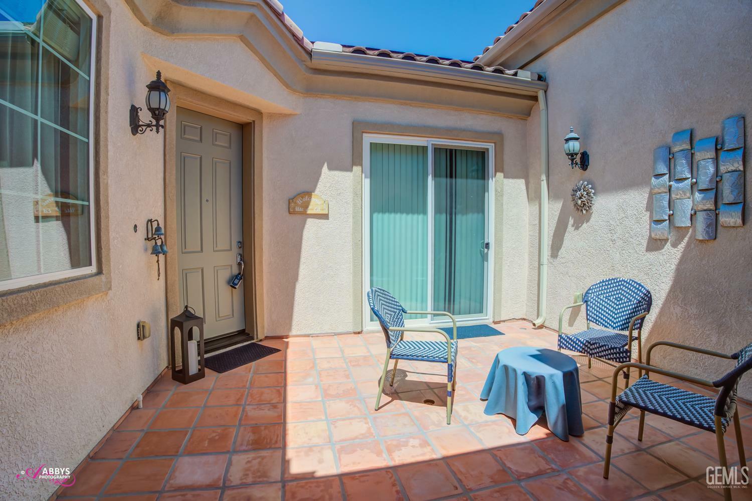Property Photo: 6100 Lassen Ridge Road CA 93306