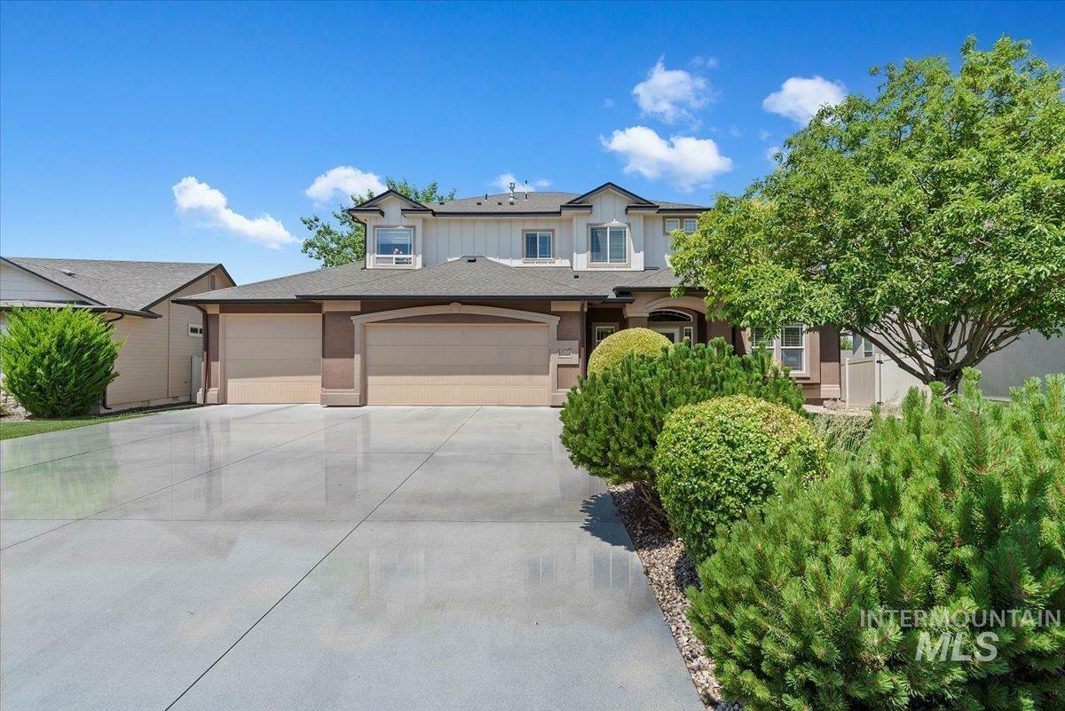 Property Photo: 1112 W Belknap Dr ID 83686-5797