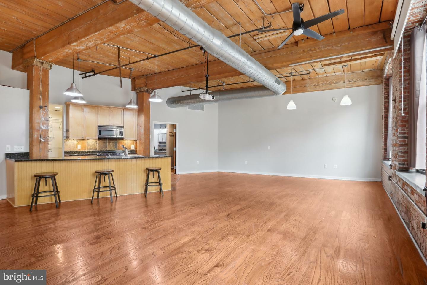 Property Photo:  1147 N 4th Street 53 2E  PA 19123 