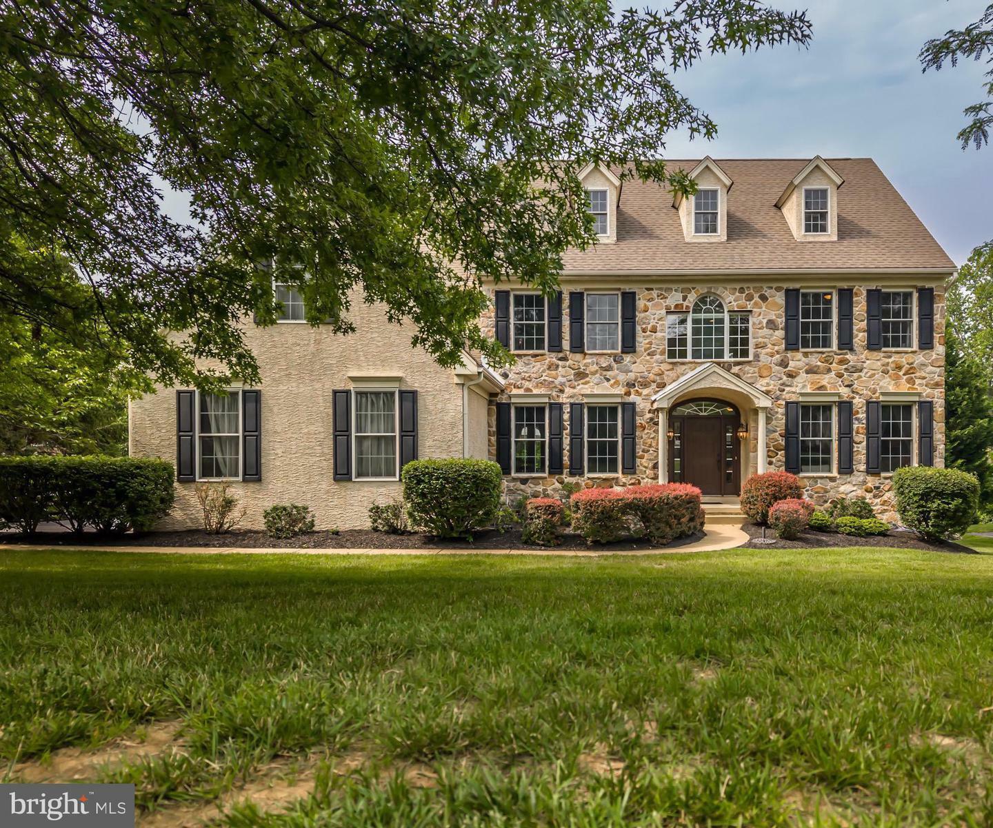 Property Photo:  9 W Branch Lane  PA 19382 