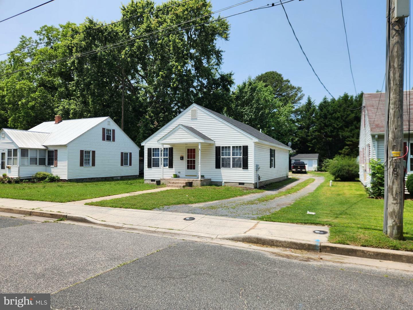 Property Photo: 716 Jackson Street MD 21804