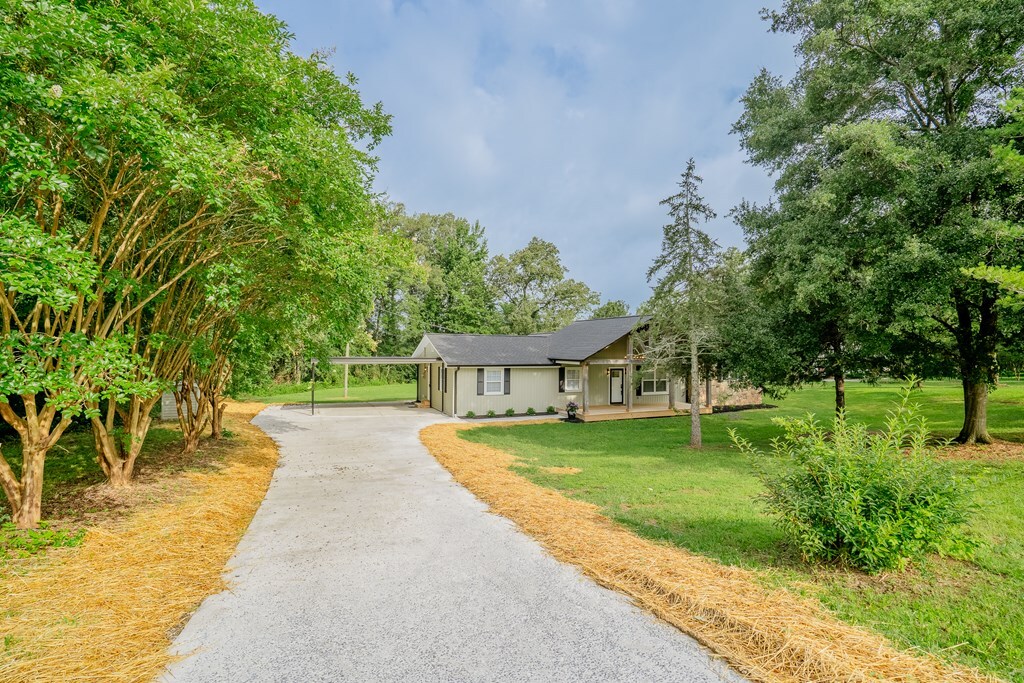 Property Photo: 14705 Ga Hwy 225 GA 30705