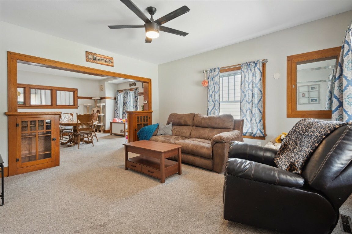 Property Photo:  95 3rd Avenue  IA 52249 