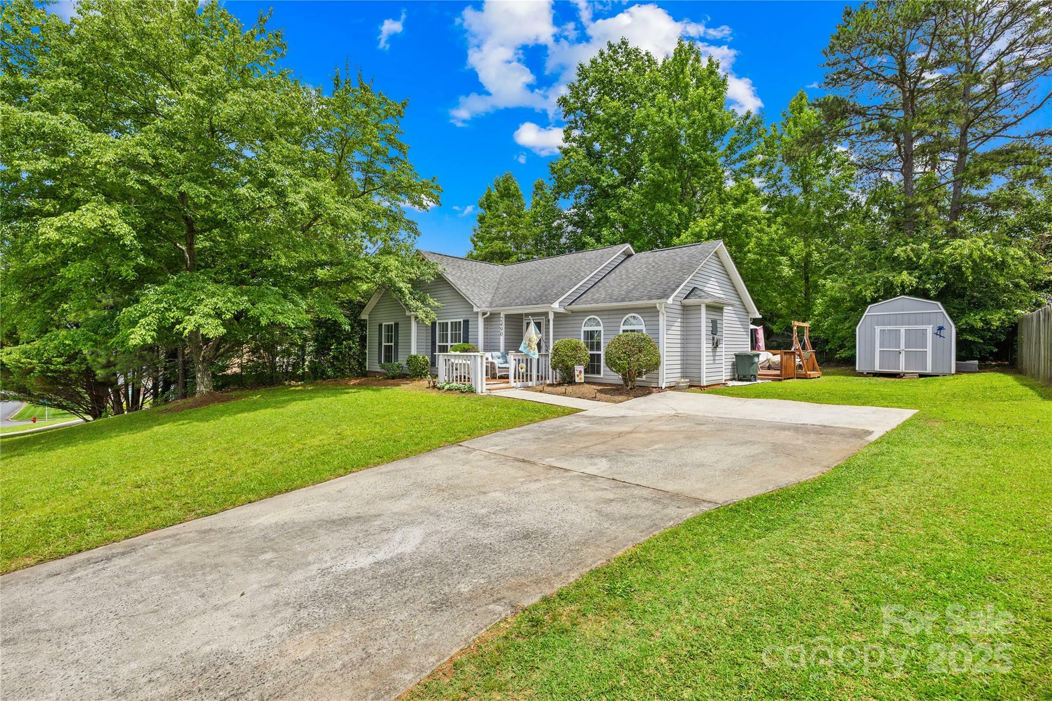 Property Photo: 2490 Hawk Ridge Drive NC 28056