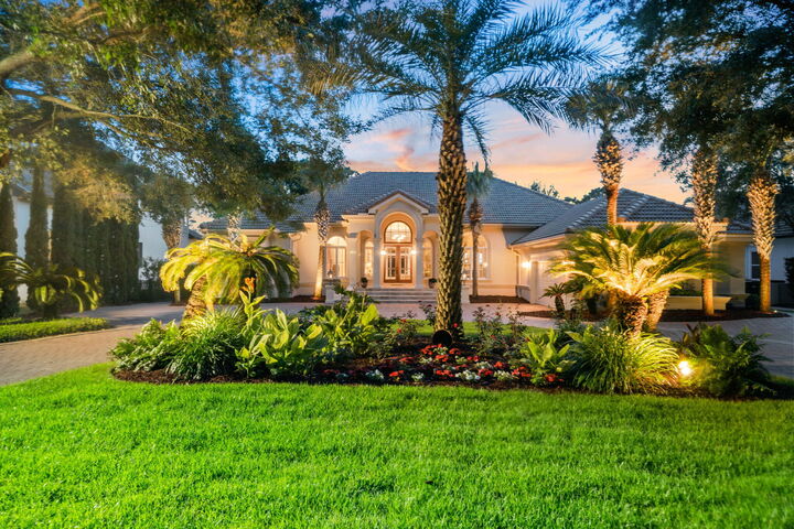 Property Photo: 444 Captains Circle FL 32541