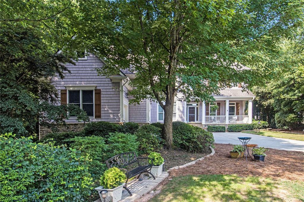 Property Photo: 3698 Lakeview Drive GA 30084
