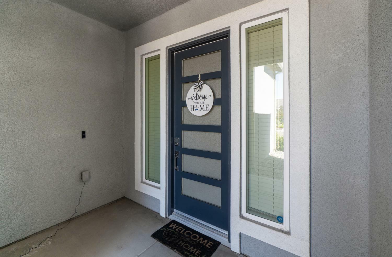 Property Photo: 825 Spring Street W CA 93636