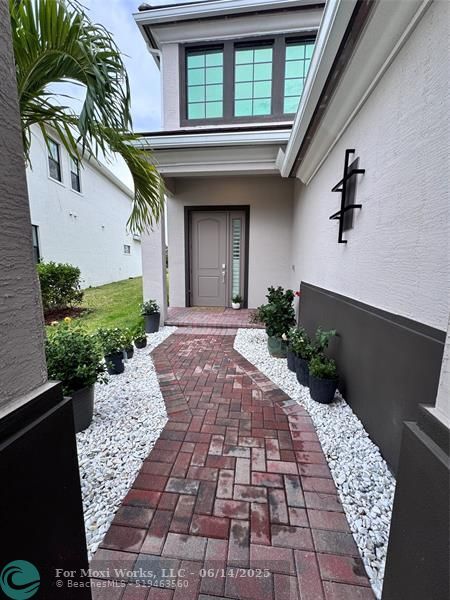 270 SE Fascino Cir  Port St Lucie FL 34984 photo