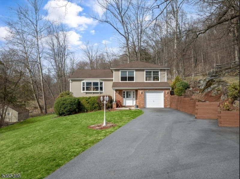 Property Photo: 11 Rolling Hills Rd NJ 07461