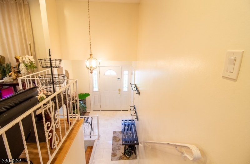 Property Photo: 7 Campi Ct NJ 07628