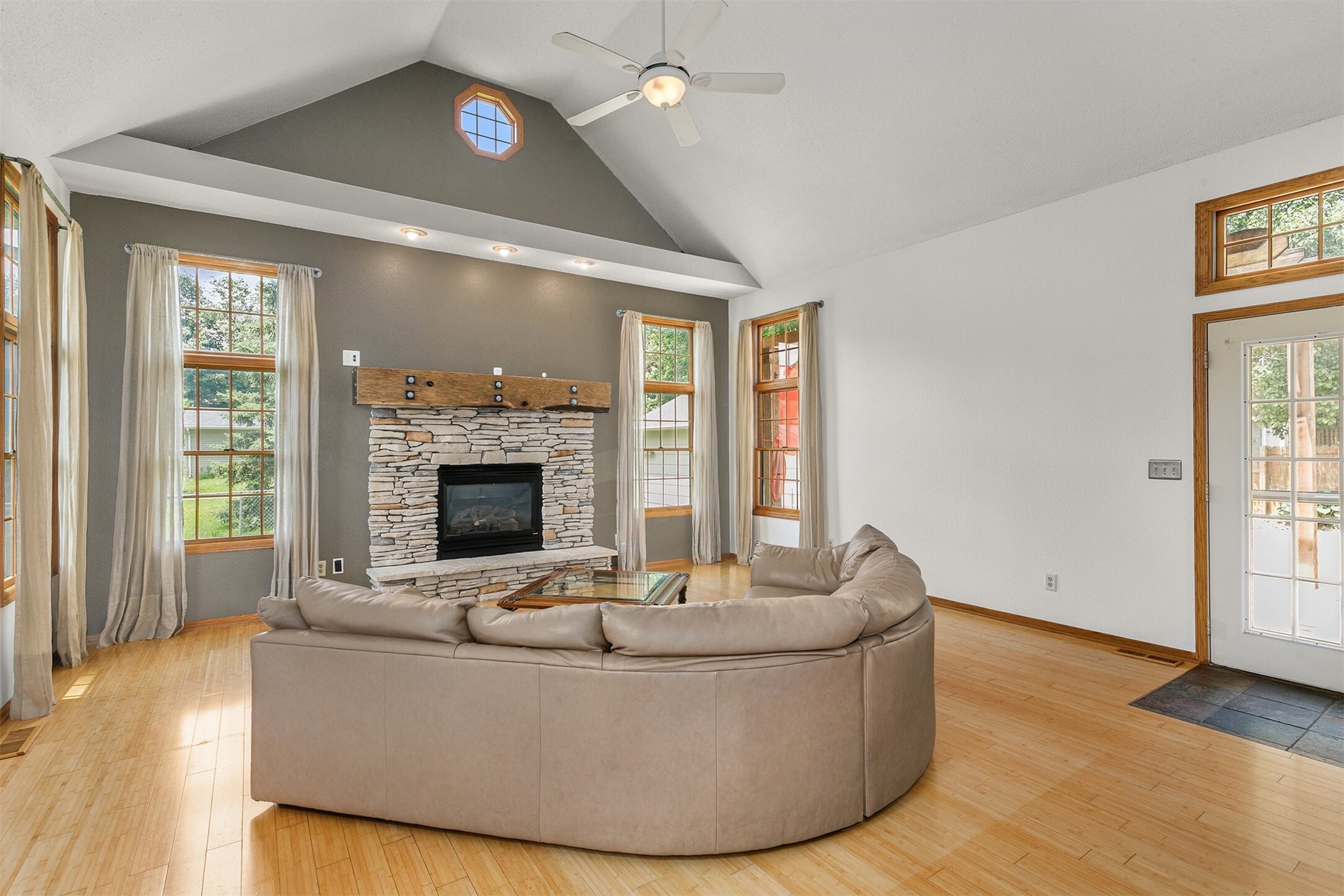 Property Photo:  308 33rd Street  IA 50265 