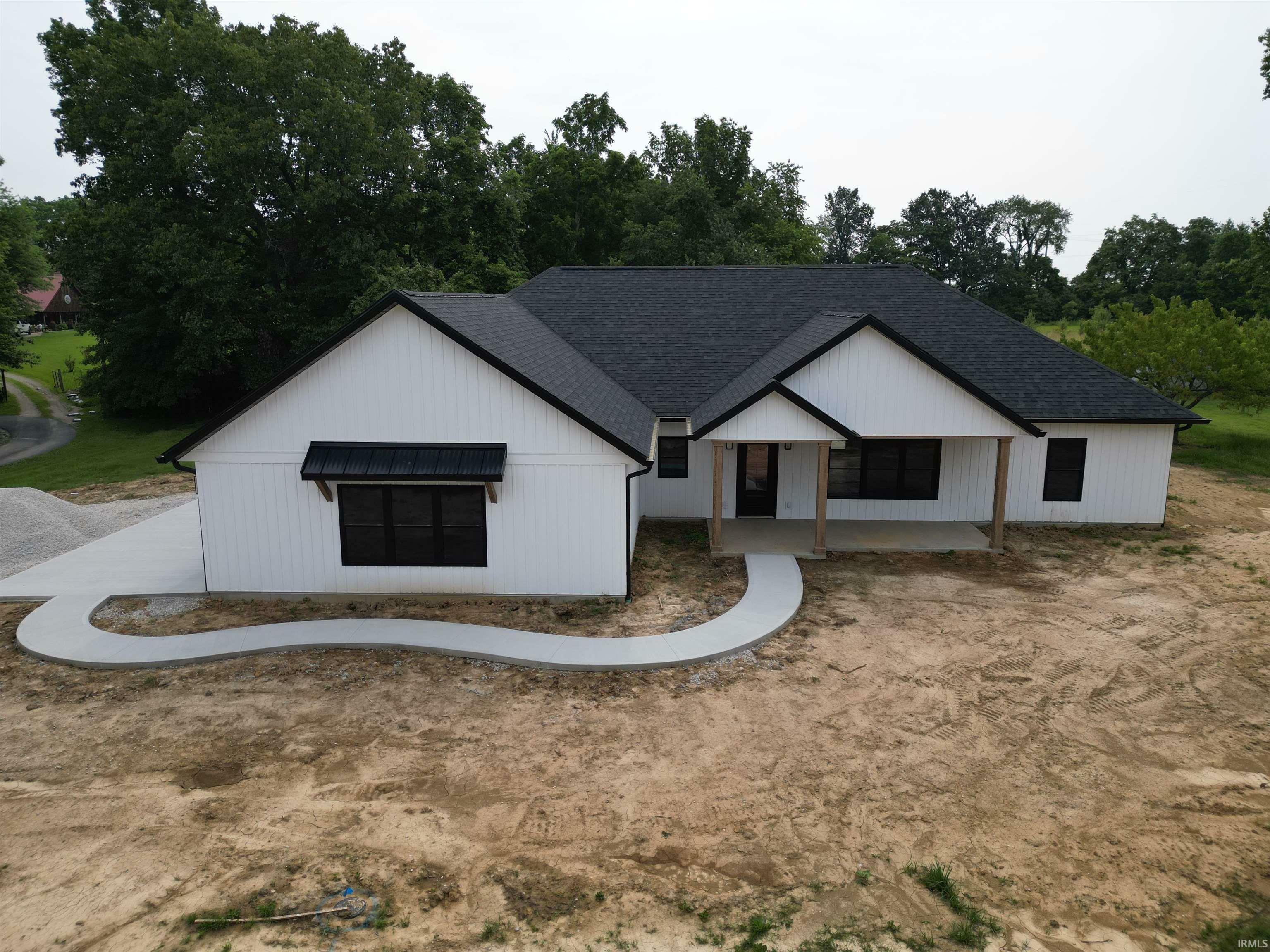 4088 N Bradfield Drive  Petersburg IN 47567 photo