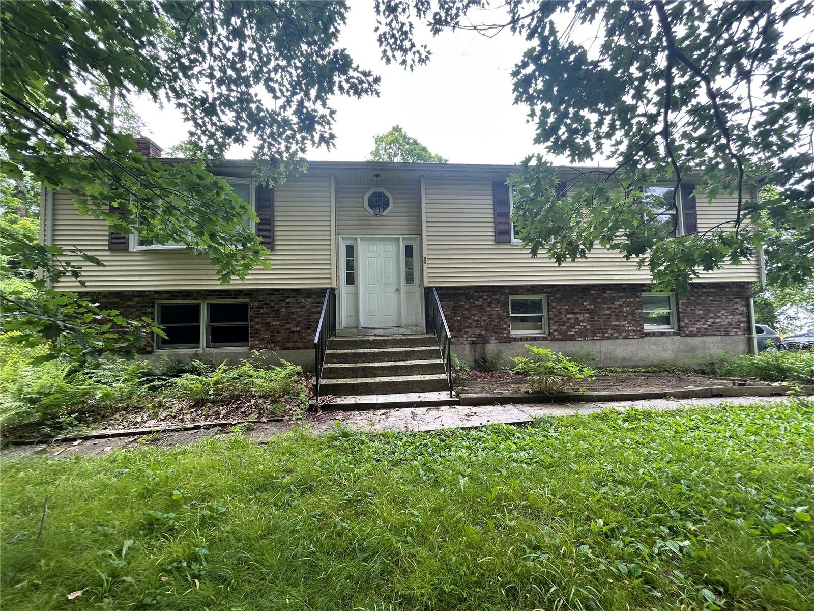 Property Photo:  421 Route 164  NY 12563 