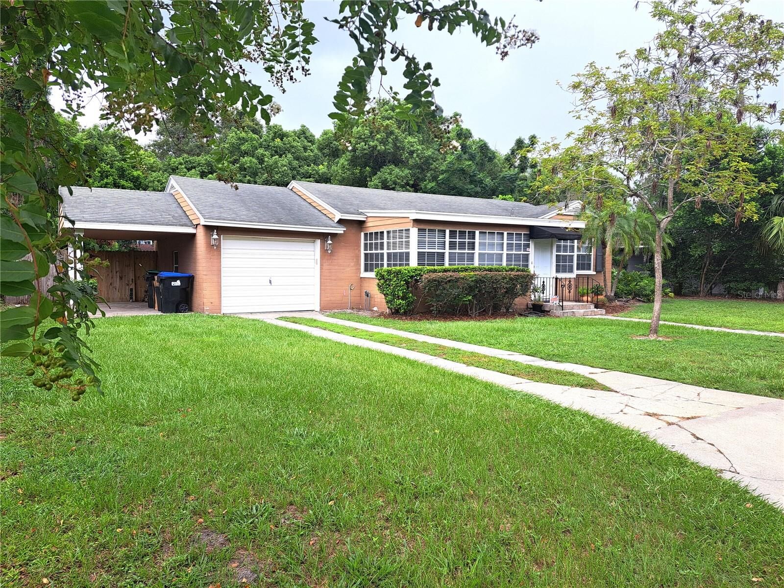 Property Photo: 1513 Harmon Ave FL 32789