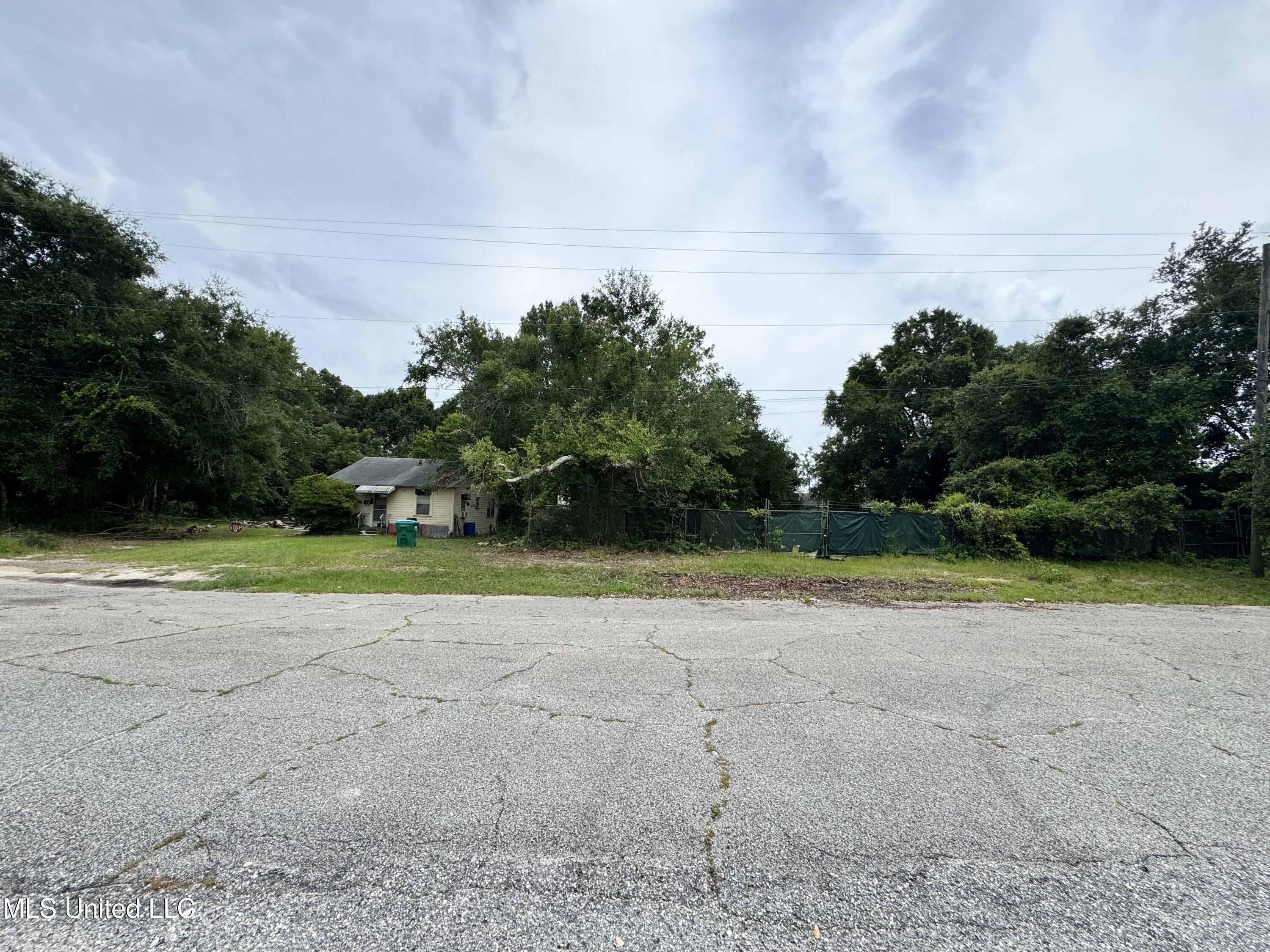 Property Photo: 1918 Pass Road MS 39501
